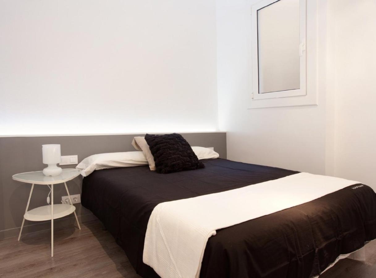 Napoles - Modernist Flat Close To Sagrada Familia Barcelona Exterior photo